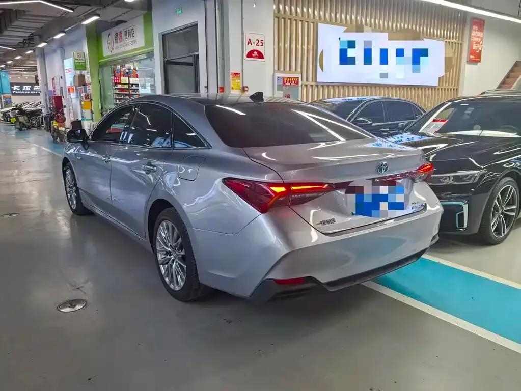 Toyota Avalon 2021 из CN, фото 9