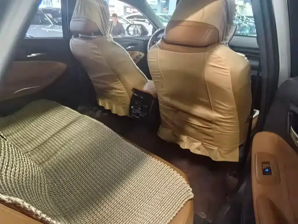 Toyota Avalon 2021 из CN, фото 3