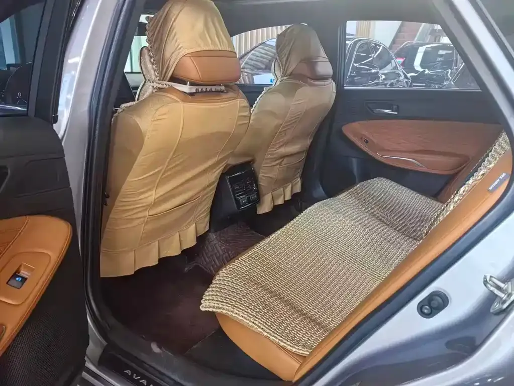 Toyota Avalon 2021 из CN, фото 2