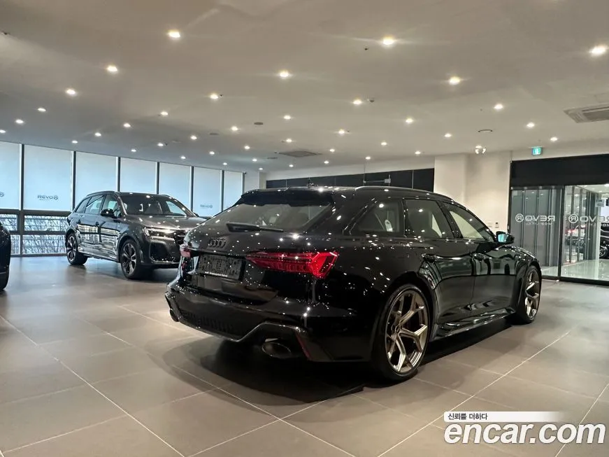 Audi RS6 2025 из KR, фото 5