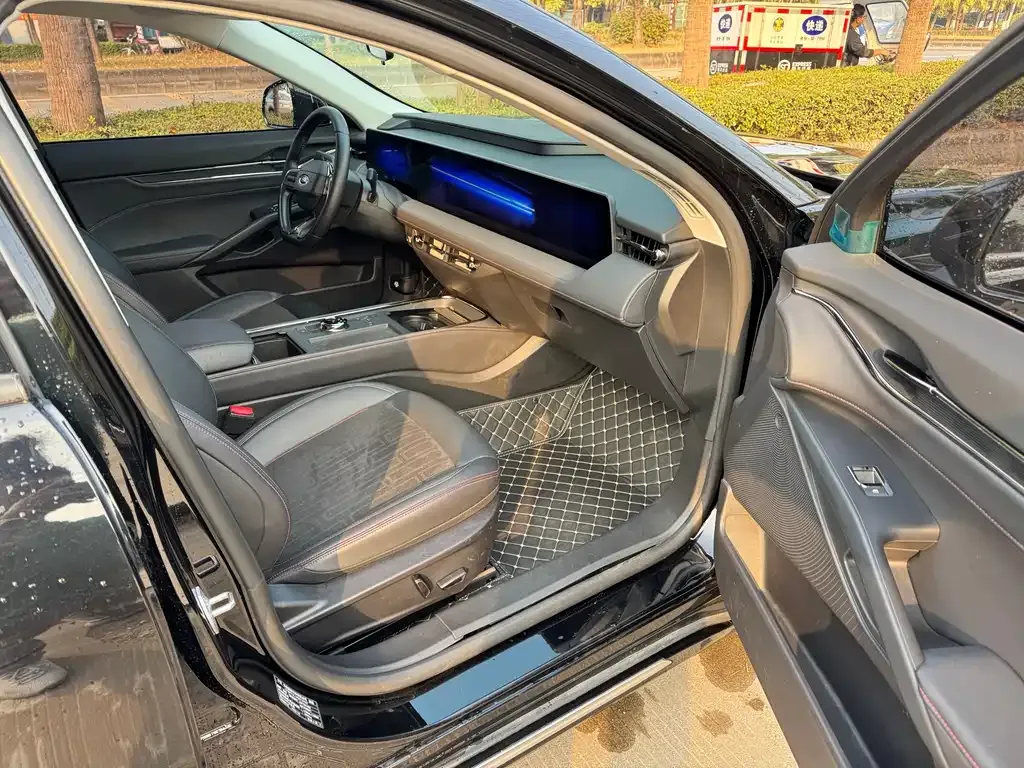 Ford Mondeo 2024 из CN, фото 4