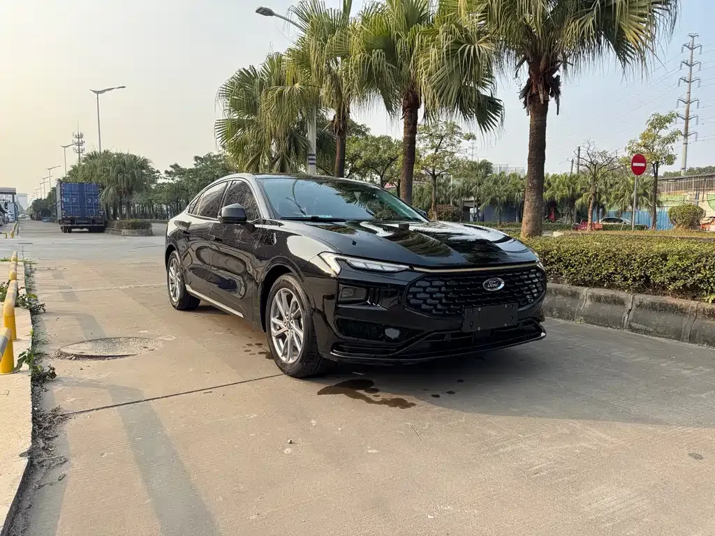 Ford Mondeo 2024 из CN, фото 2