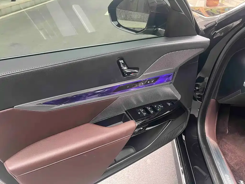 BMW 7 Series 2024 из CN, фото 3