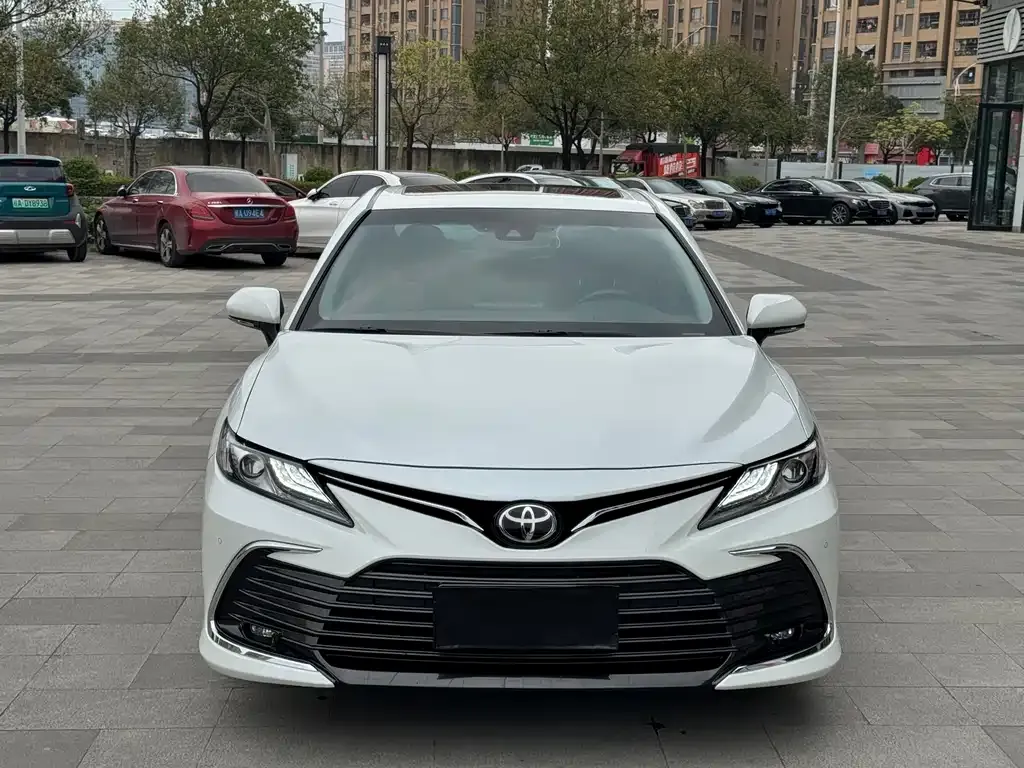 Toyota Camry 2022 из CN, фото 3