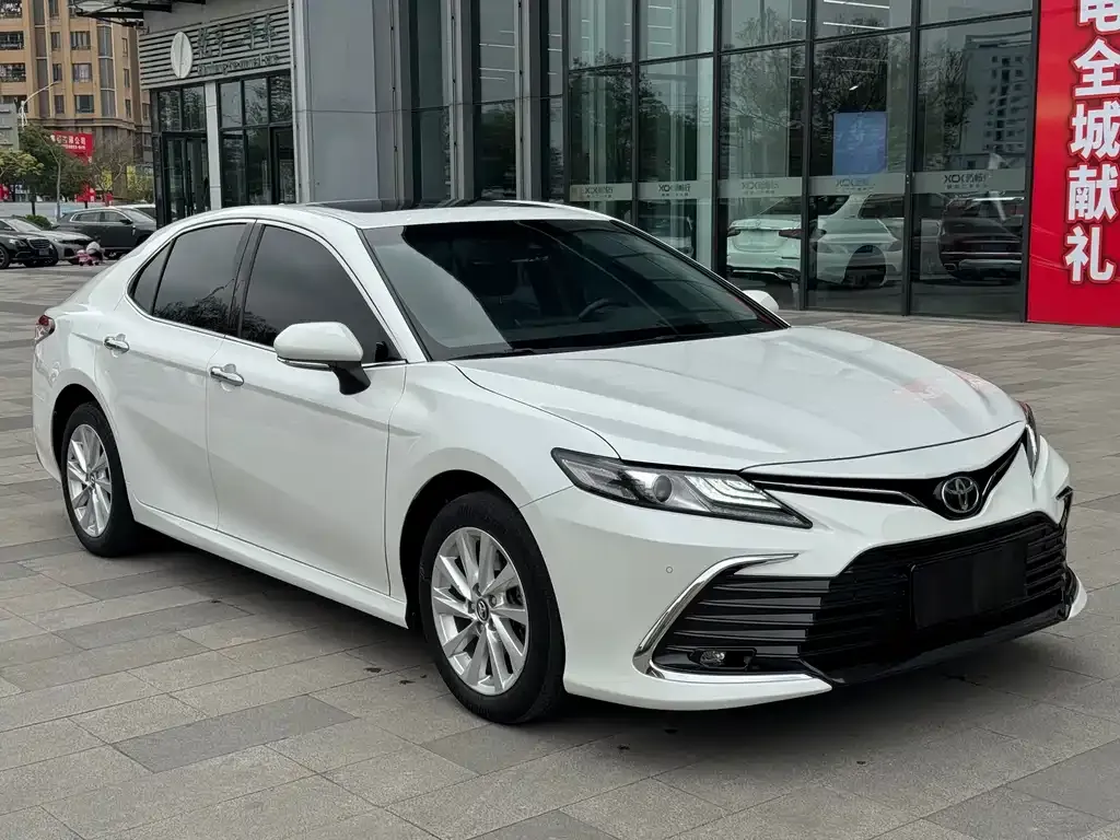 Toyota Camry 2022 из CN, фото 4