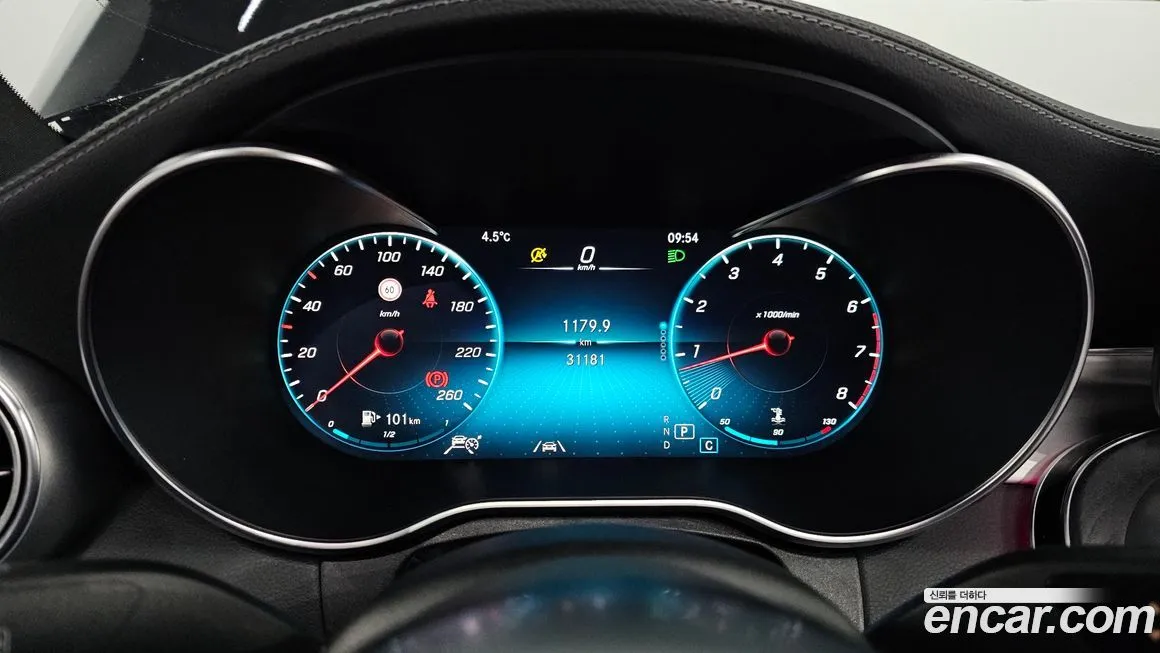 Mercedes-Benz C-Class 2023 из KR, фото 4