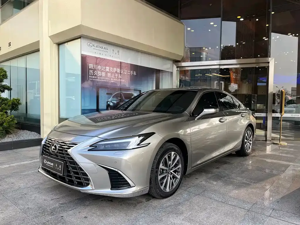 Lexus ES 2025 из CN, фото 2