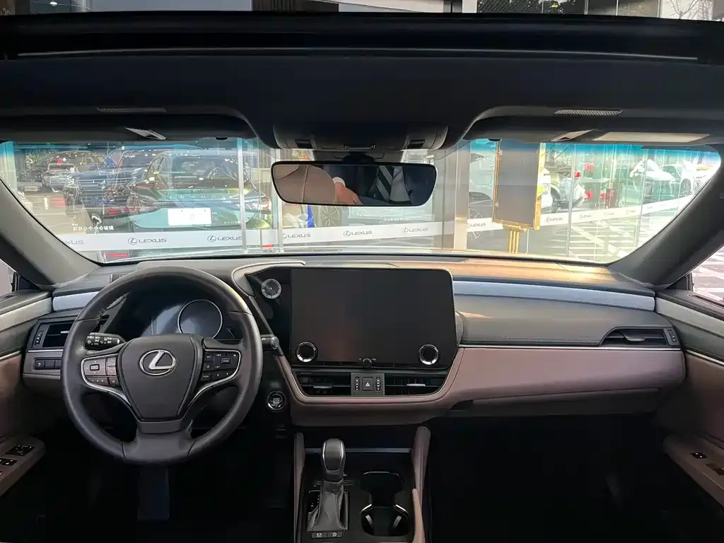 Lexus ES 2025 из CN, фото 3