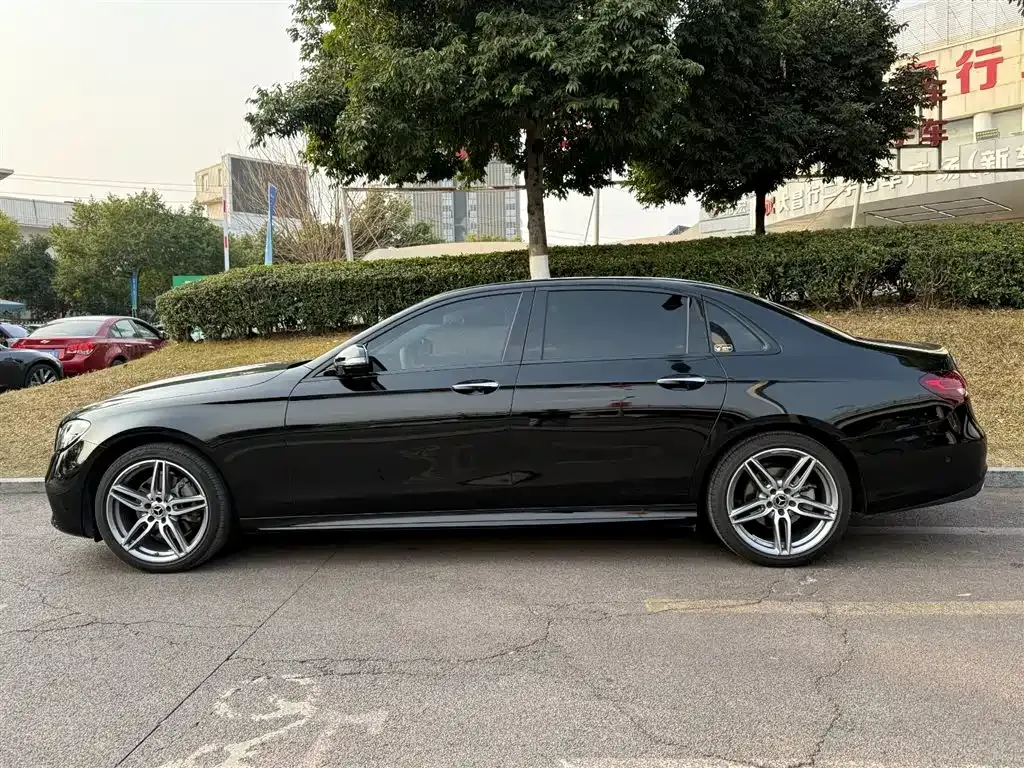 Mercedes-Benz E-Class 2022 из CN, фото 6