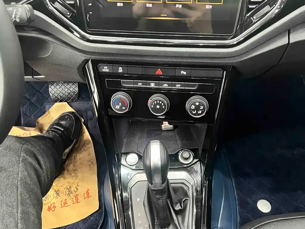Volkswagen T-Roc 2022 из CN, фото 6