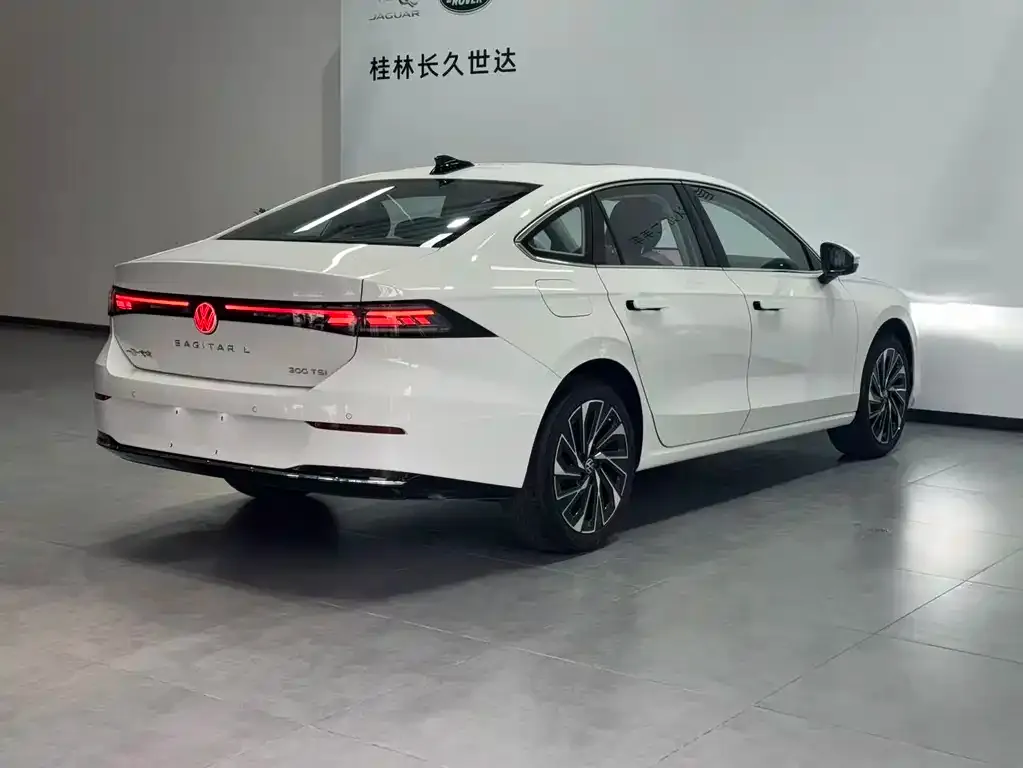 Volkswagen Sagitar 2025 из CN, фото 2