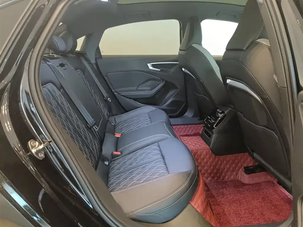 Audi A5L 2025 из CN, фото 9