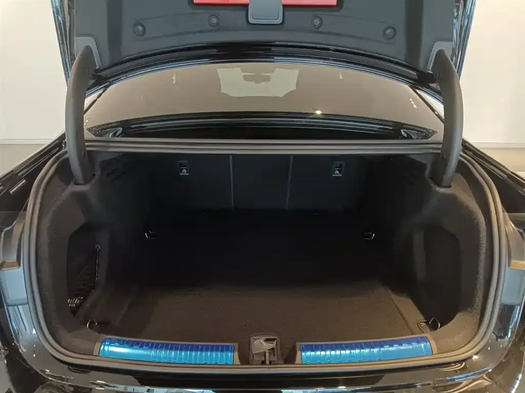 Audi A5L 2025 из CN, фото 6
