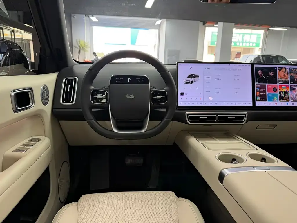 Li Auto L6 2024 из CN, фото 8