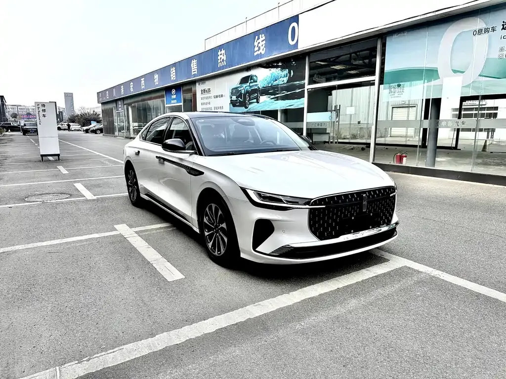 Lincoln Z 2024 из CN, фото 2