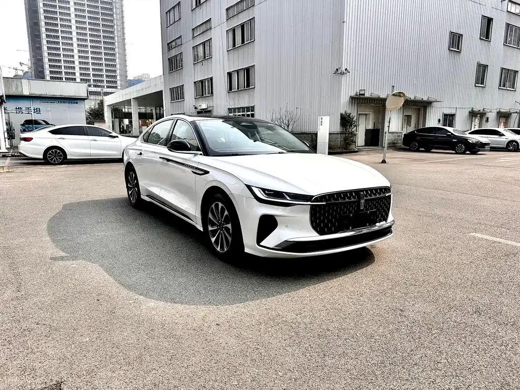 Lincoln Z 2024 из CN, фото 9