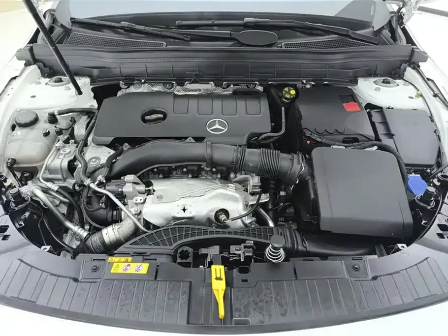 Mercedes-Benz GLB 2023 из CN, фото 9