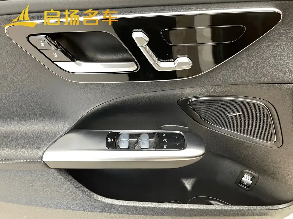 Mercedes-Benz C-Class 2024 из CN, фото 7