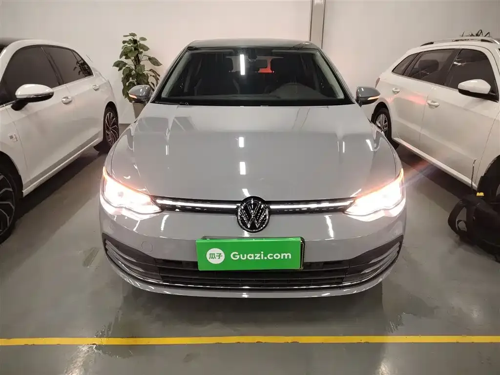 Volkswagen Golf 2022 из CN, фото 5