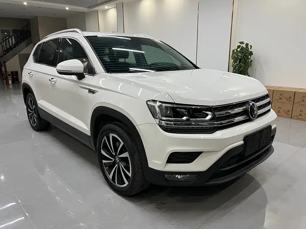 Volkswagen Tharu 2022 из CN, фото 10