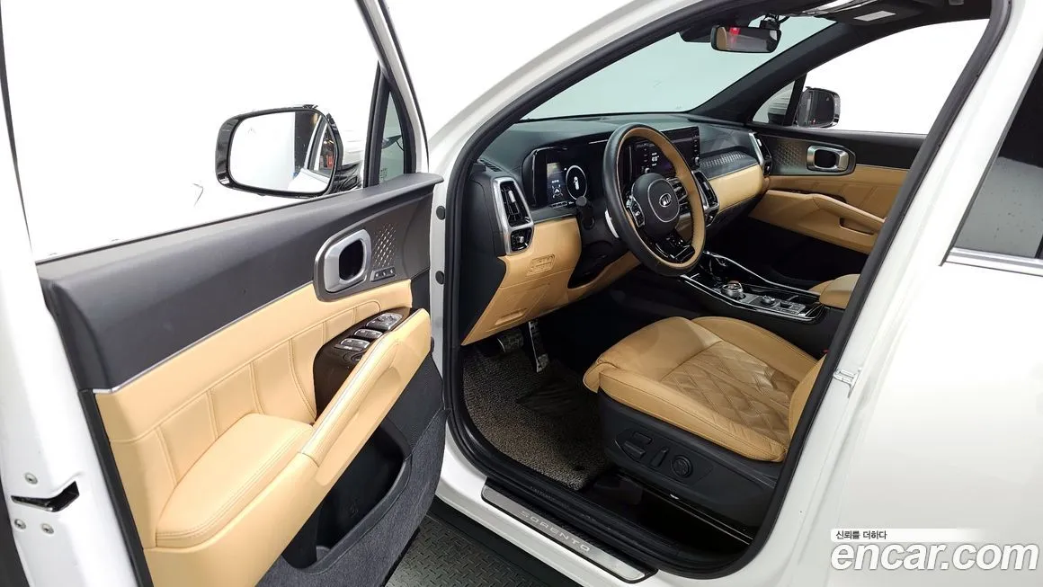 Kia Sorento — фото 5