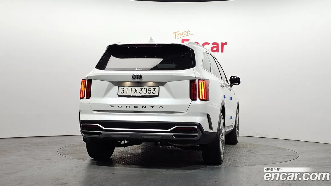 Kia Sorento — фото 4