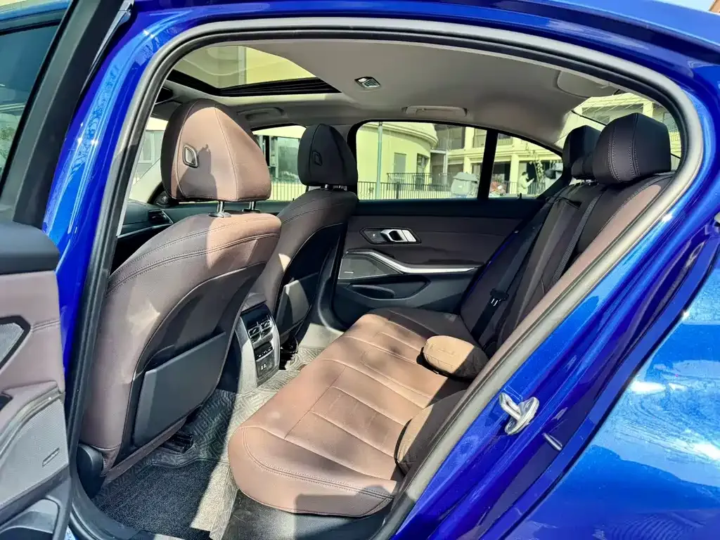 BMW 3 Series 2021 из CN, фото 5