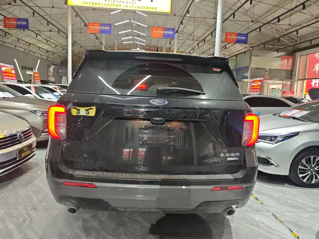 Ford Explorer 2021 из CN, фото 2