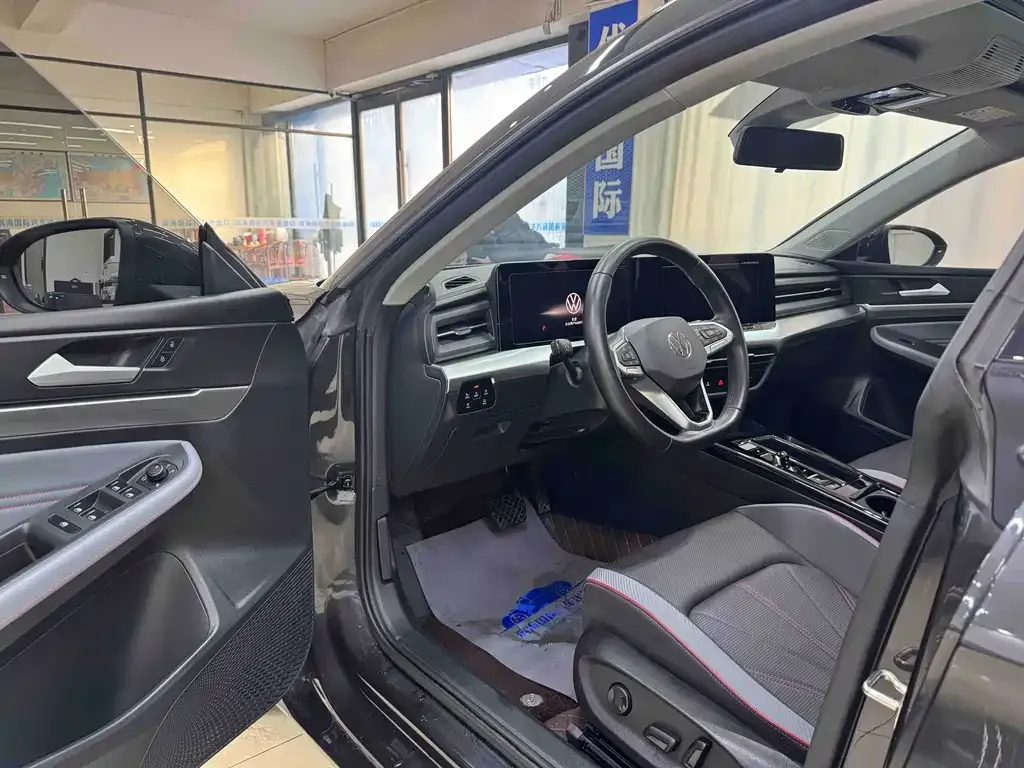 Volkswagen Lamando 2023 из CN, фото 2