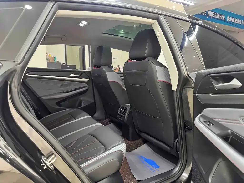 Volkswagen Lamando 2023 из CN, фото 3