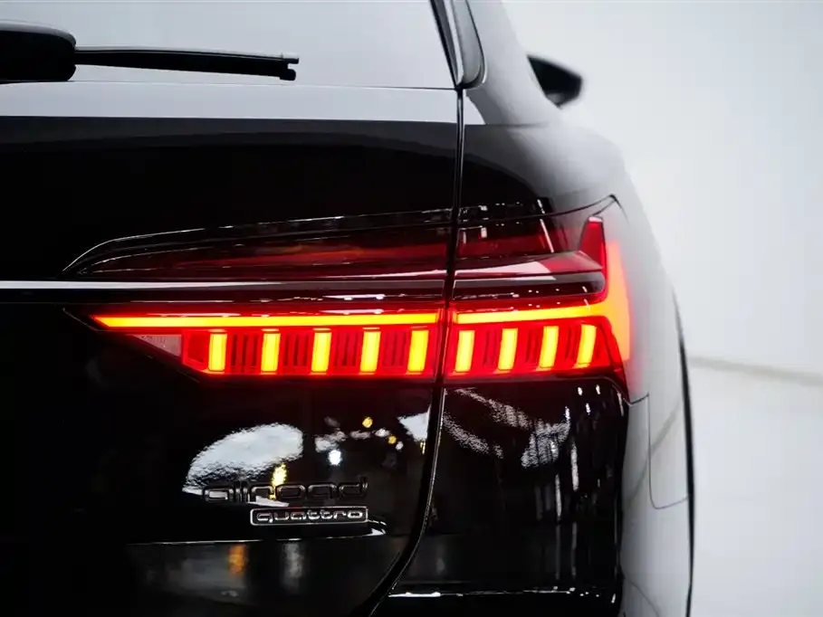 Audi A6 (Import) — фото 9