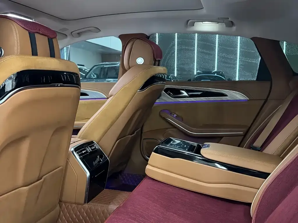 Hongqi H9 2023 из CN, фото 7