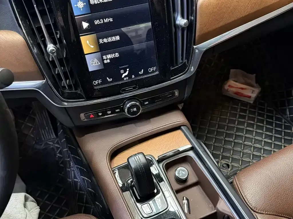 Volvo S90 2021 из CN, фото 9