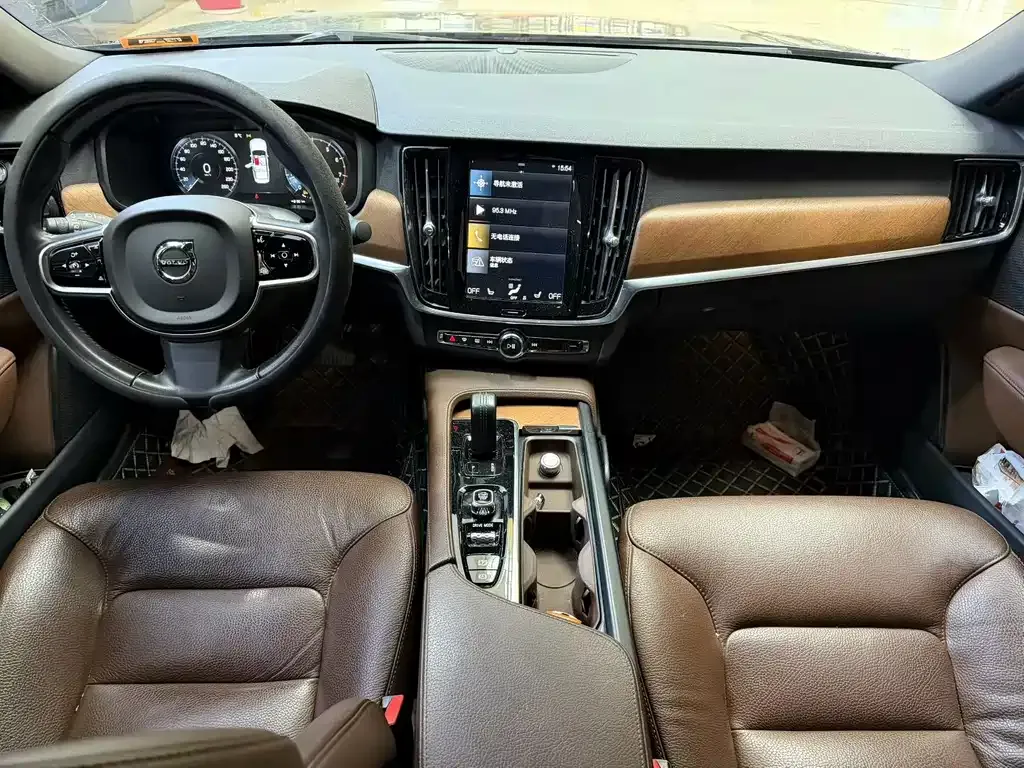 Volvo S90 2021 из CN, фото 7