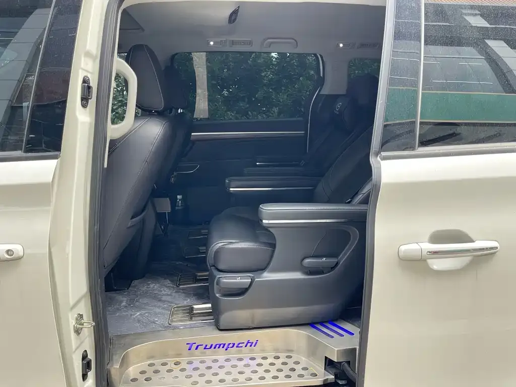 GAC Motor Trumpchi M8 2022 из CN, фото 4