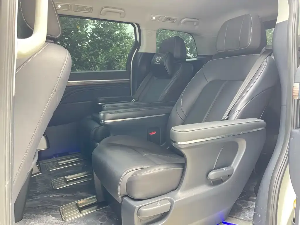 GAC Motor Trumpchi M8 2022 из CN, фото 2