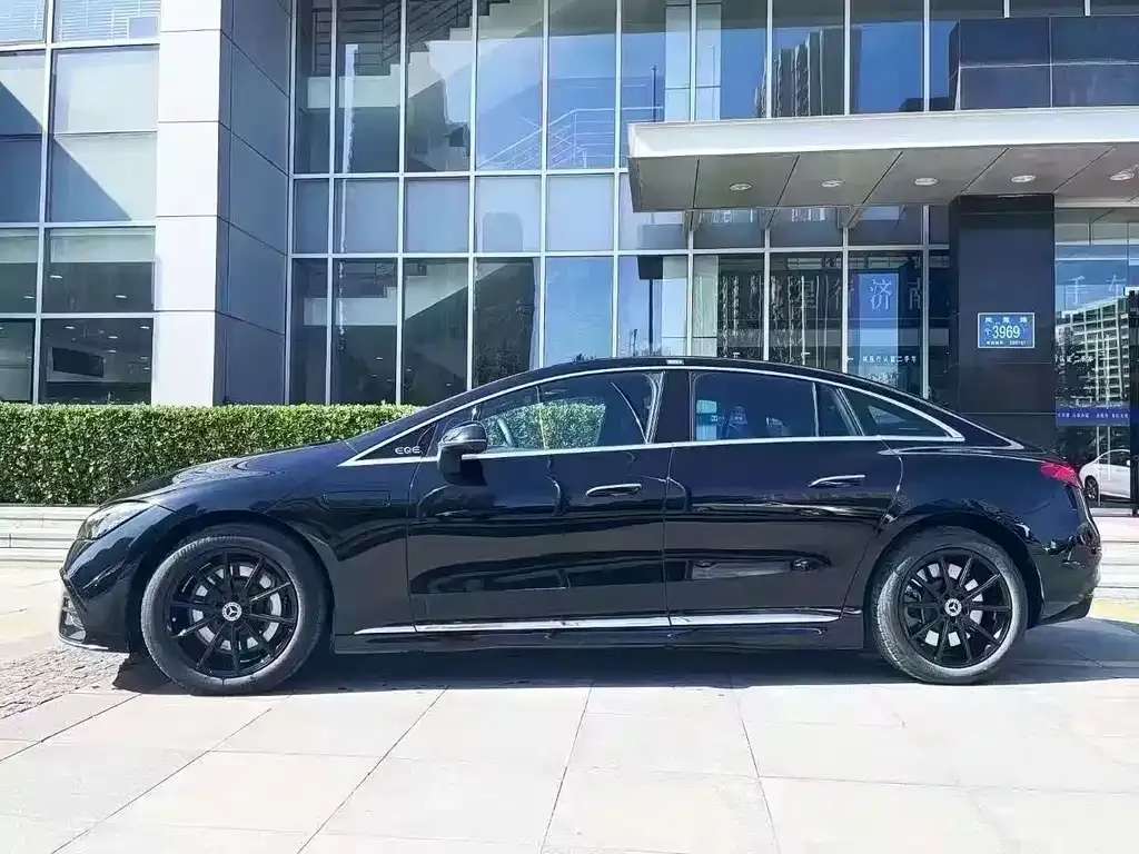 Mercedes-Benz EQE 2023 из CN, фото 7