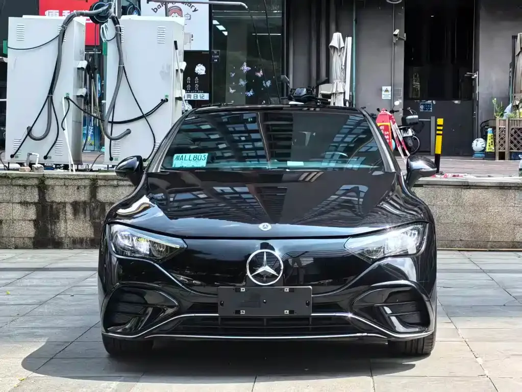 Mercedes-Benz EQE 2023 из CN, фото 5