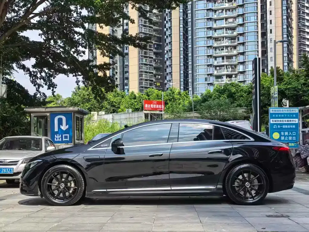 Mercedes-Benz EQE 2023 из CN, фото 9