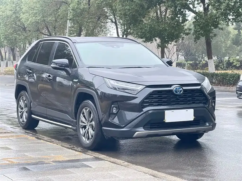 Toyota RAV4 2025 из CN, фото 10