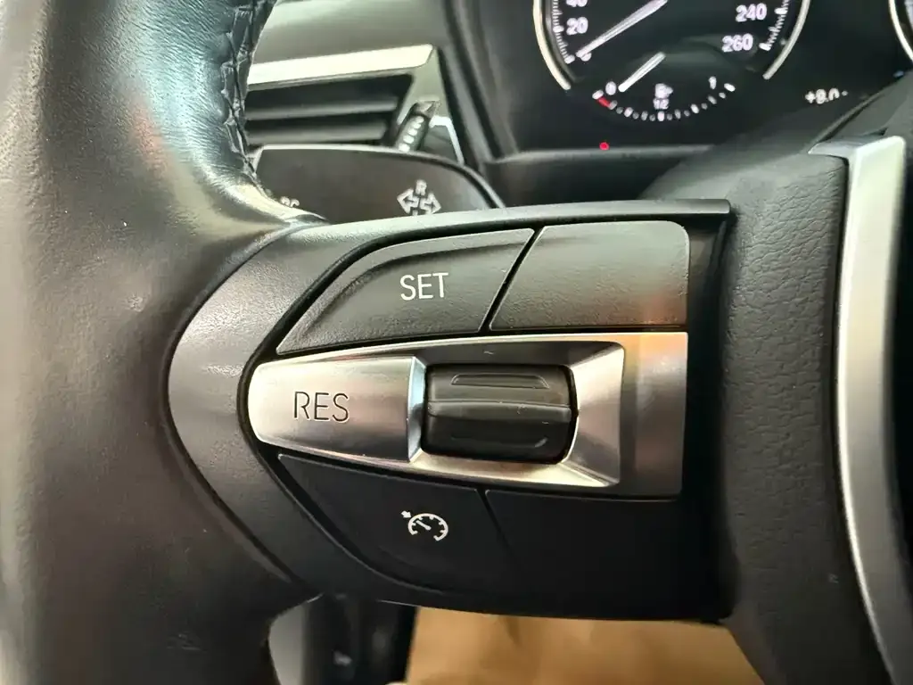 BMW 1 Series 2022 из CN, фото 3