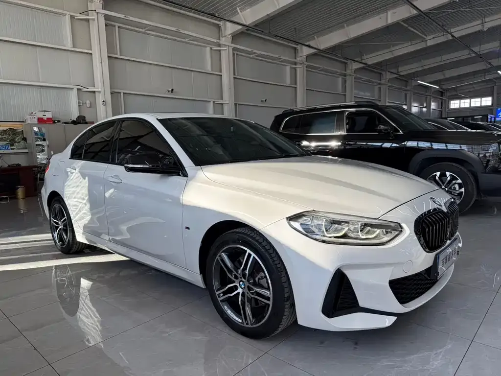 BMW 1 Series 2022 из CN, фото 7