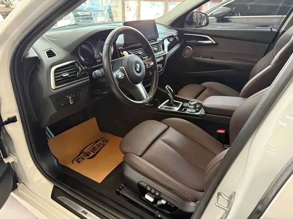 BMW 1 Series 2022 из CN, фото 8
