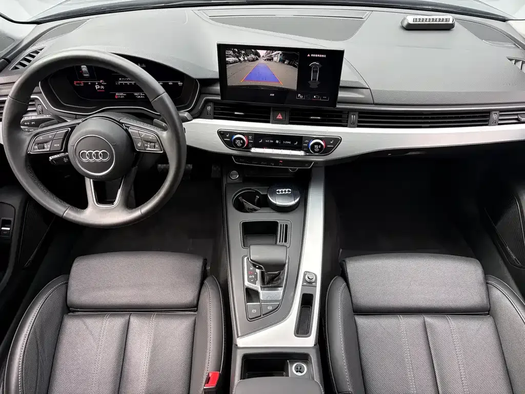 Audi A4L 2022 из CN, фото 6