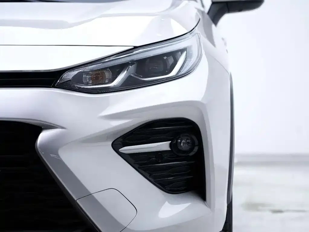 Toyota Wildlander 2023 из CN, фото 8