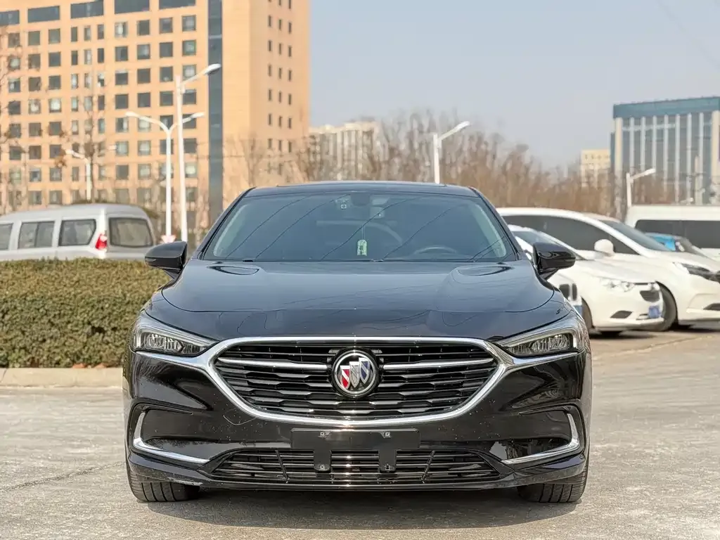 Buick LaCrosse 2022 из CN, фото 2