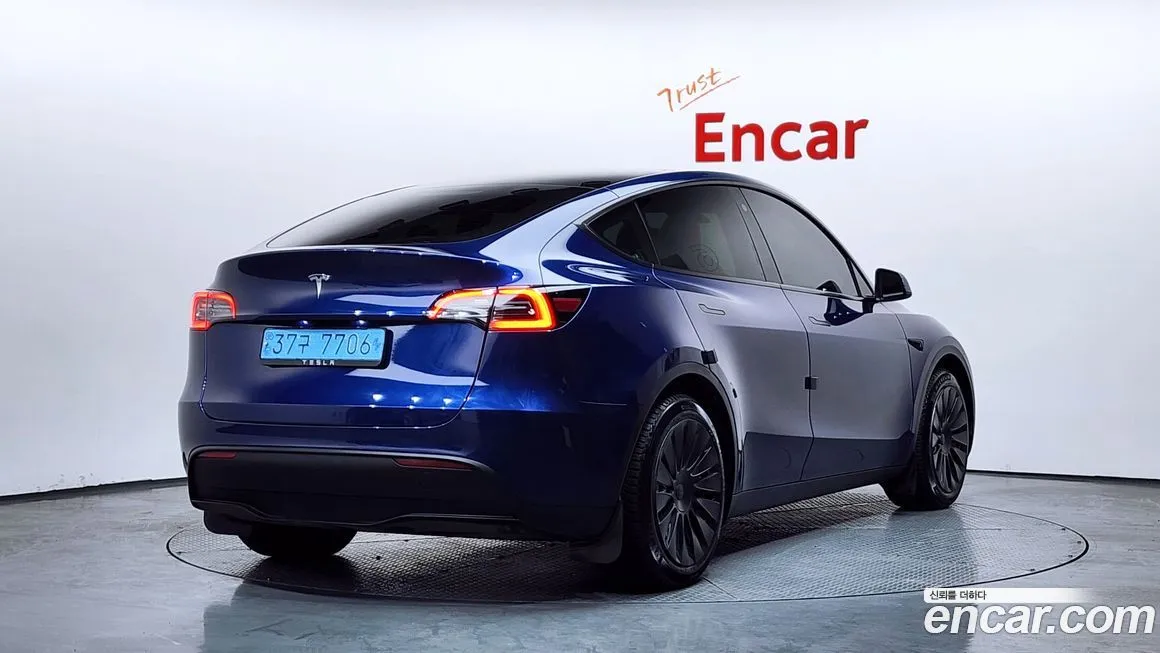 Tesla Model Y 2024 из KR, фото 4