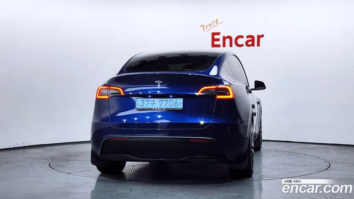 Tesla Model Y 2024 из KR, фото 3