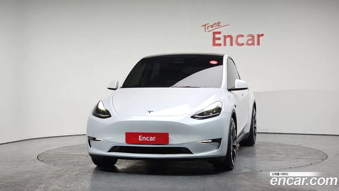 Tesla Model Y 2022 из KR, фото 2