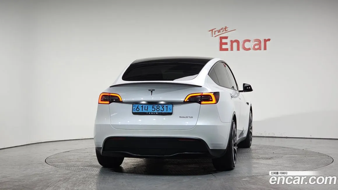 Tesla Model Y 2022 из KR, фото 4